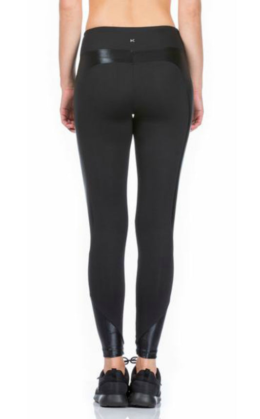 Curve Crop Legging